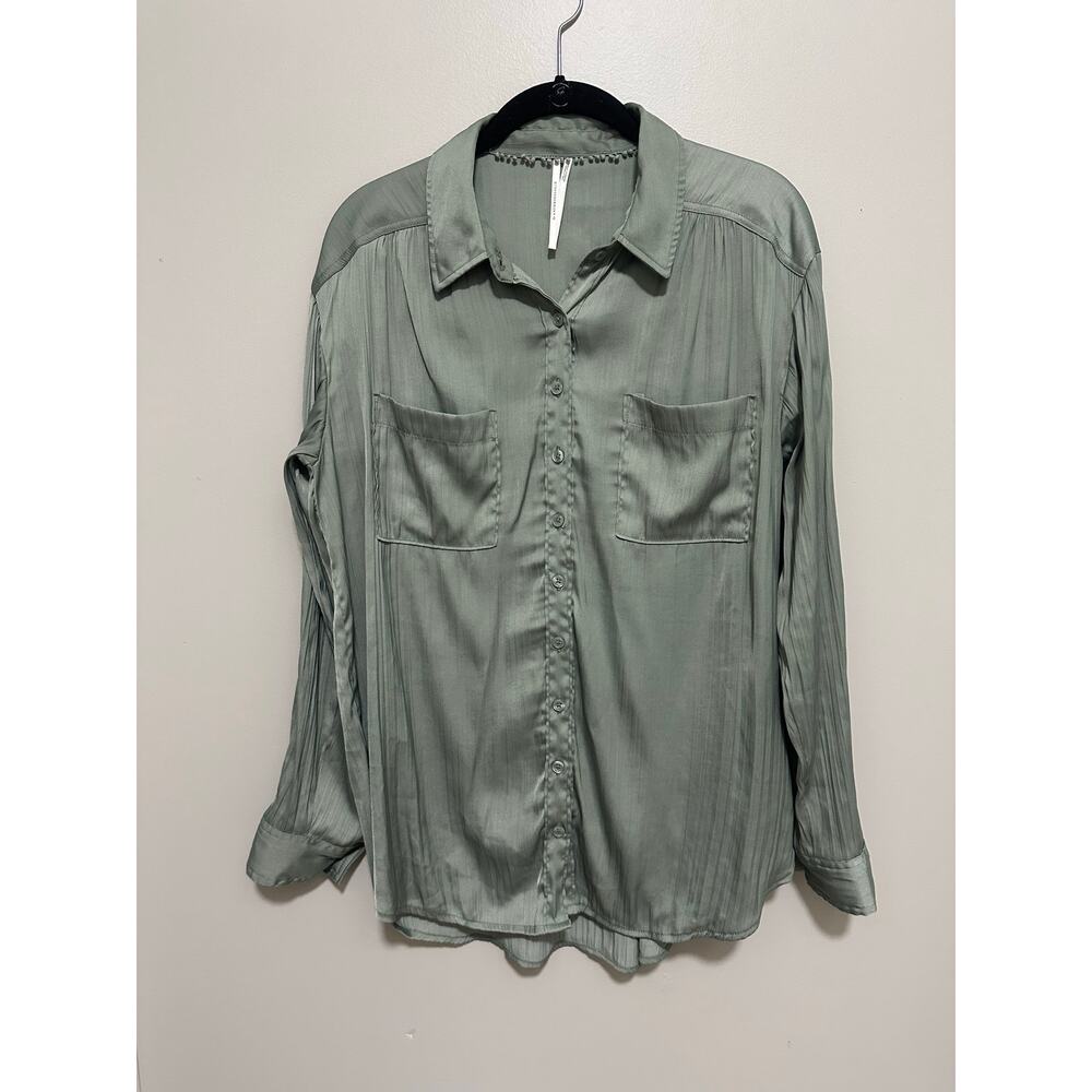 Anthropologie Top Size Medium Sage Green Satin Long Sleeve Button Up Blouse